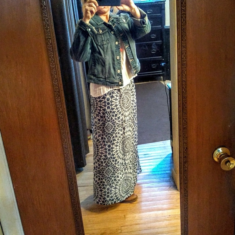 Gap Maxi skirt size XS